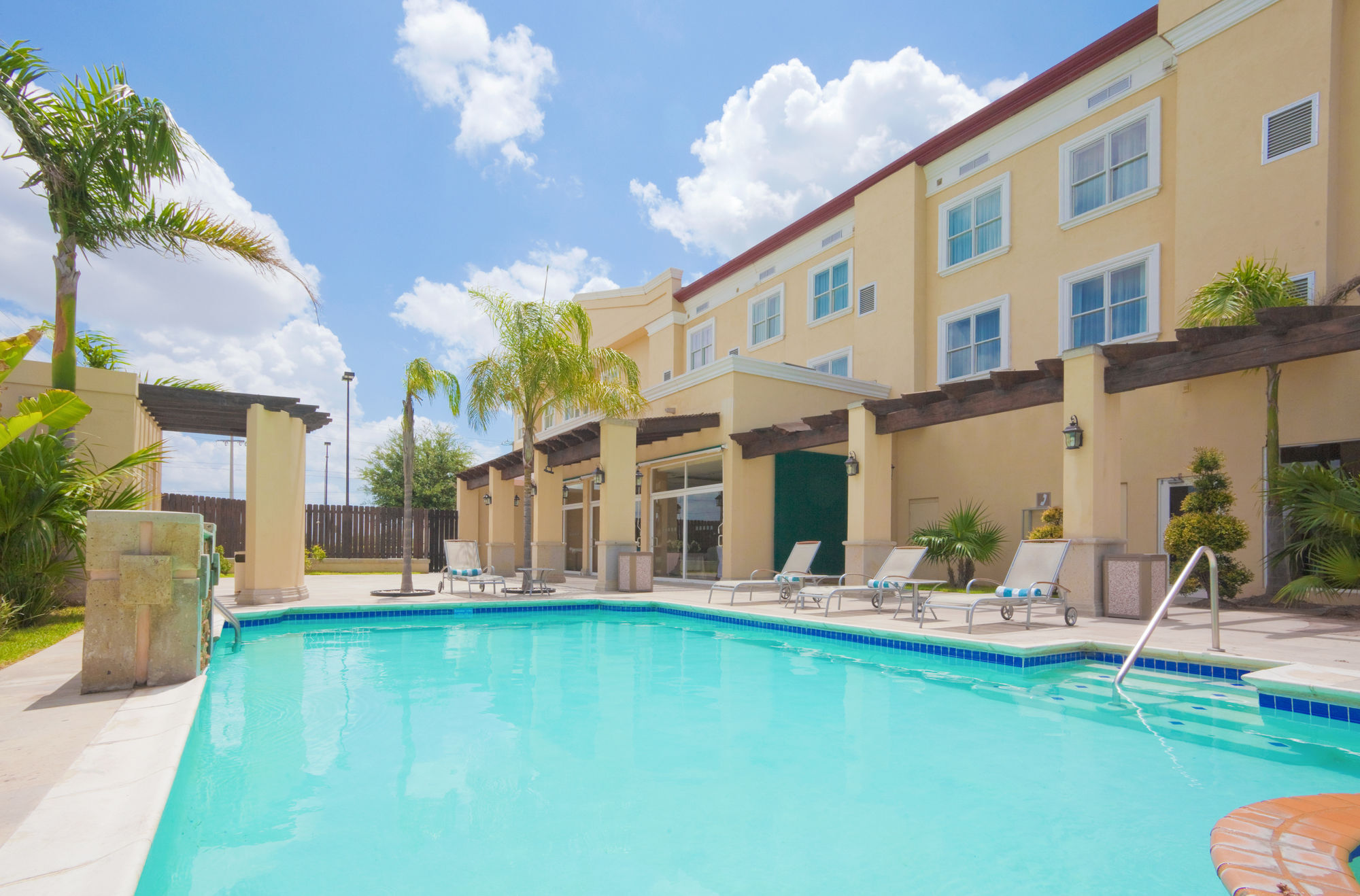 Holiday Inn Reynosa Industrial Poniente By Ihg Eksteriør billede
